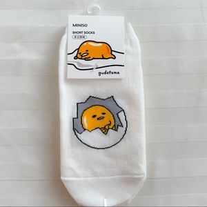 NWT 2 pairs of Gudetama Ankle Socks